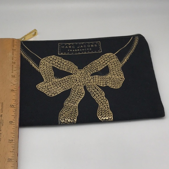 Marc Jacobs Bow Cosmetic Bag - Picture 4 of 6
